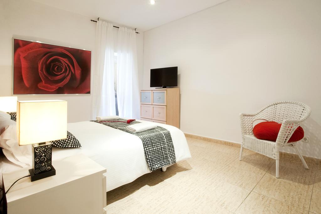 Rainbow Apartment Barcelona Bilik gambar